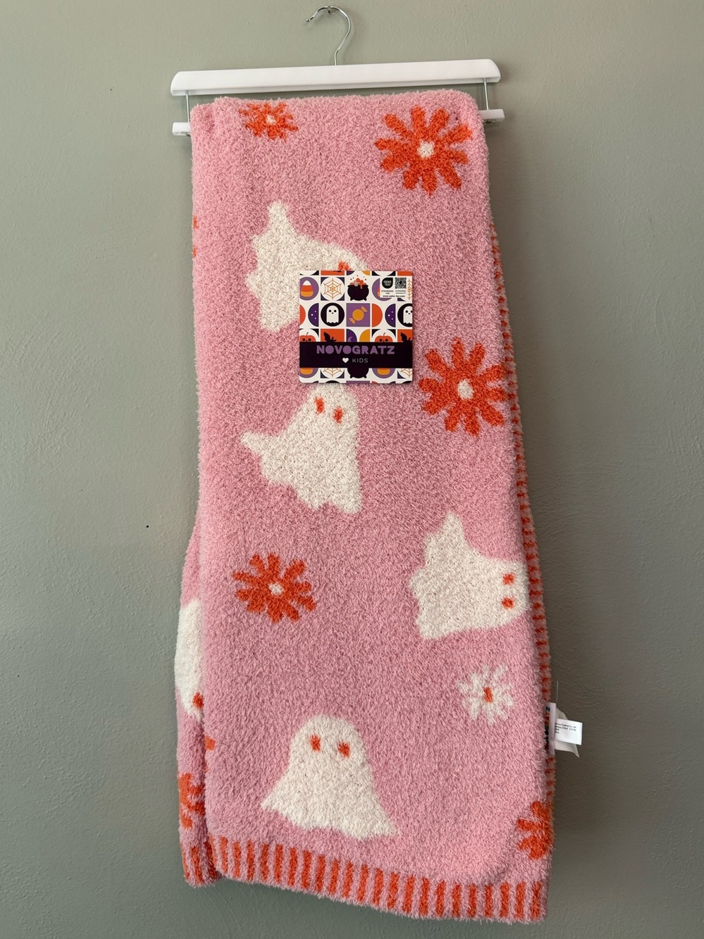 NOVOGRATZ Pink Ghost Print Cozy Blanket
